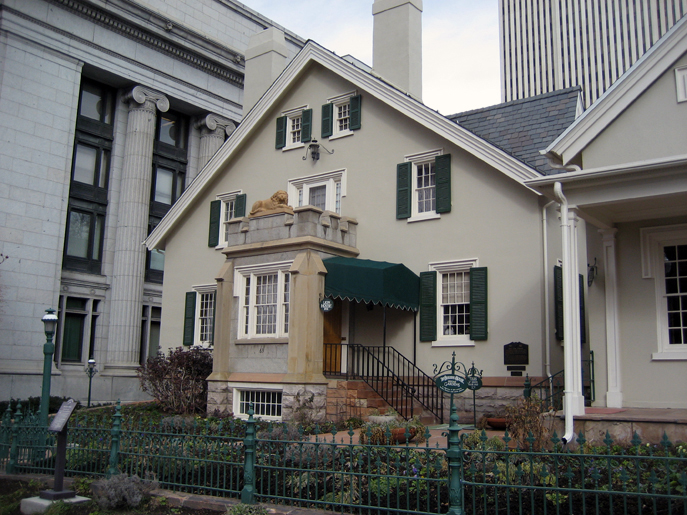 mormon-lion-house