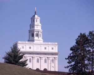 A picture of the Mormon Nauvoo Temple in Nauvoo, Illinois